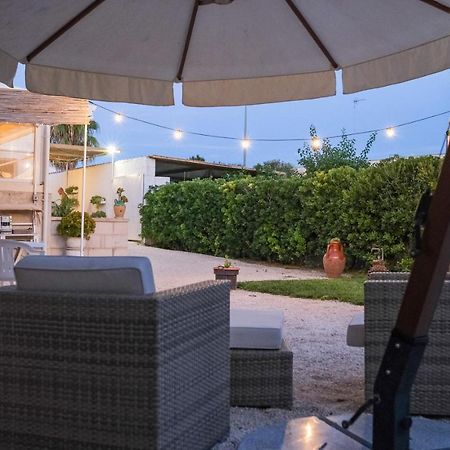 Terra D'Otranto Bed & Breakfast อุจจาโน ลาเคียซา ภายนอก รูปภาพ