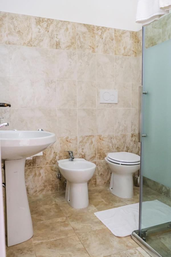 Terra D'Otranto Bed & Breakfast อุจจาโน ลาเคียซา ภายนอก รูปภาพ