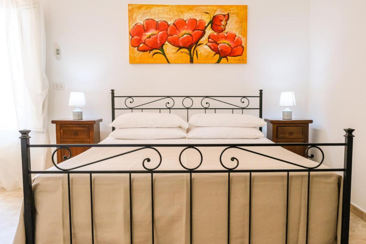 Terra D'Otranto Bed & Breakfast อุจจาโน ลาเคียซา ภายนอก รูปภาพ