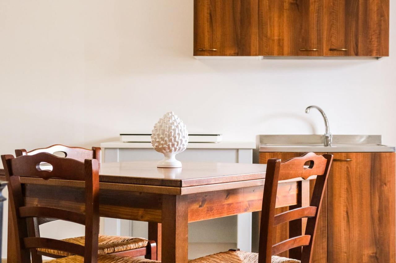 Terra D'Otranto Bed & Breakfast อุจจาโน ลาเคียซา ภายนอก รูปภาพ