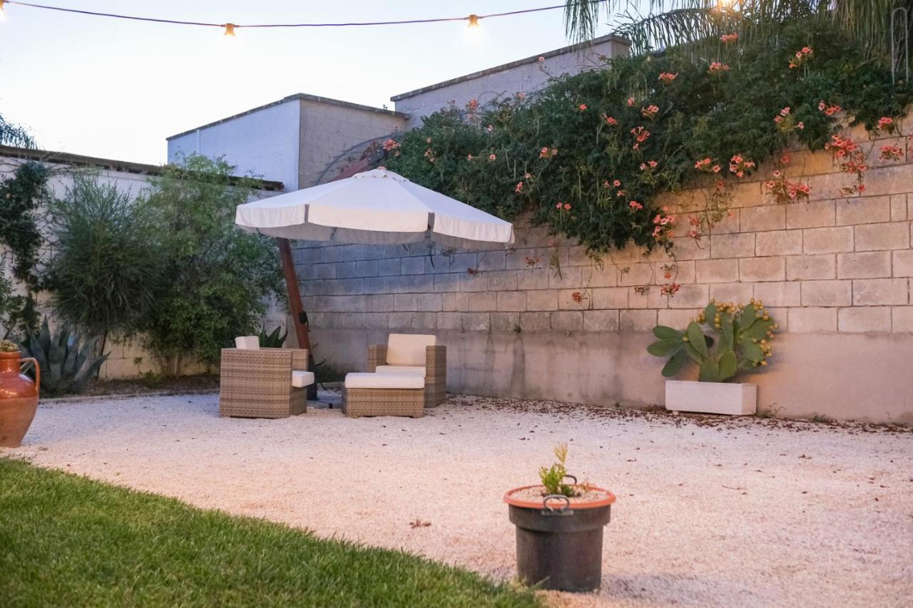 Terra D'Otranto Bed & Breakfast อุจจาโน ลาเคียซา ภายนอก รูปภาพ