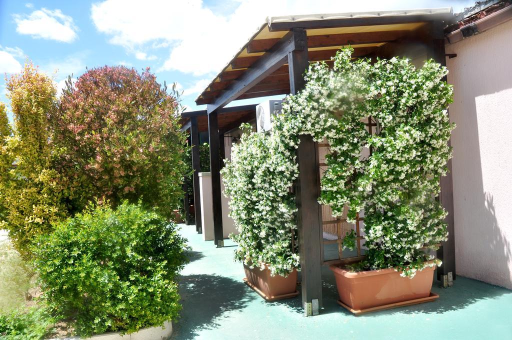 Terra D'Otranto Bed & Breakfast อุจจาโน ลาเคียซา ห้อง รูปภาพ