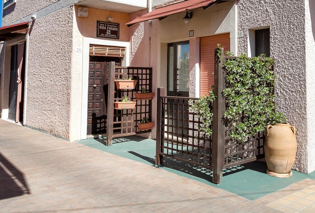 Terra D'Otranto Bed & Breakfast อุจจาโน ลาเคียซา ภายนอก รูปภาพ