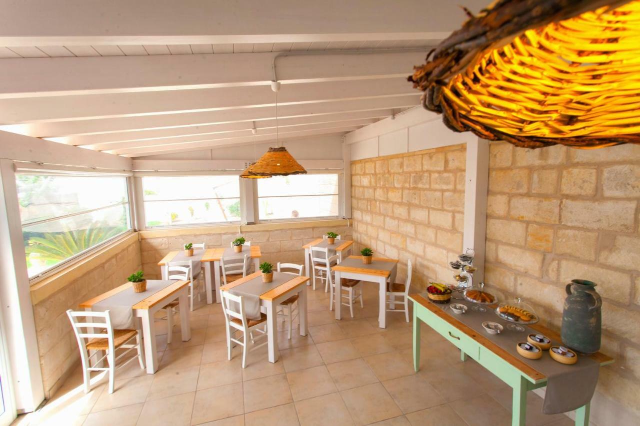 Terra D'Otranto Bed & Breakfast อุจจาโน ลาเคียซา ภายนอก รูปภาพ