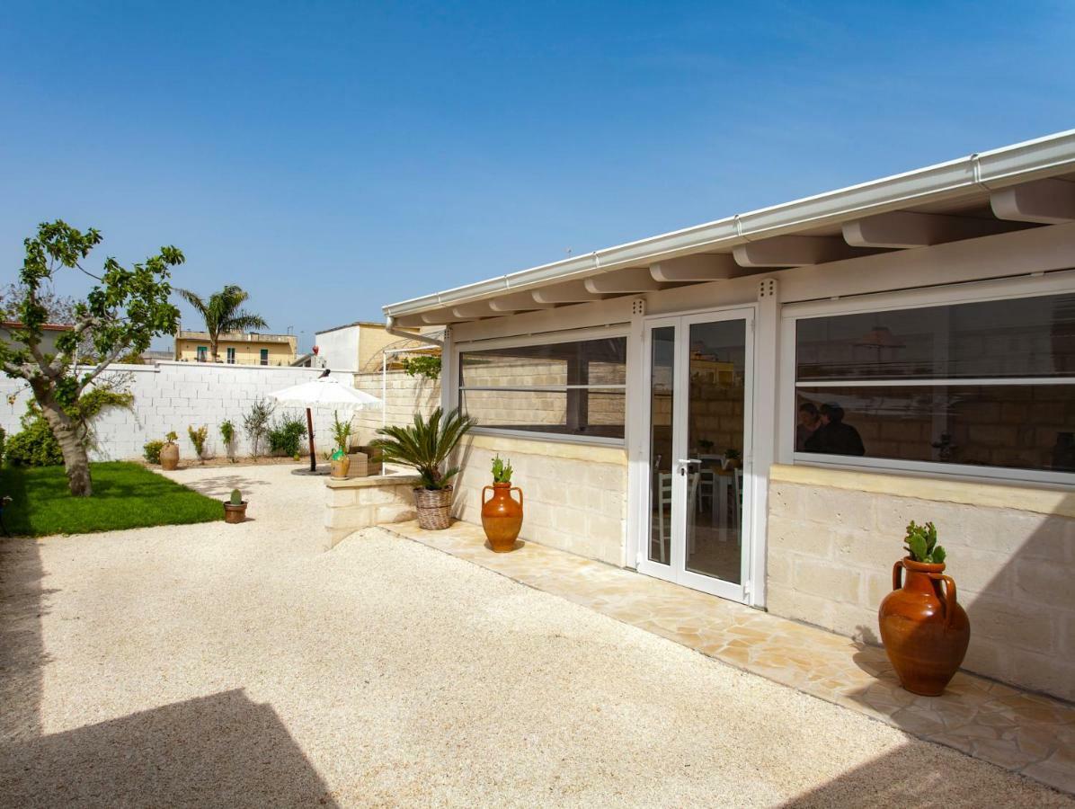 Terra D'Otranto Bed & Breakfast อุจจาโน ลาเคียซา ภายนอก รูปภาพ